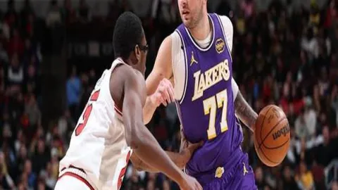 阿森纳本赛季替补进球达19，英超后仅次2005-06赛季